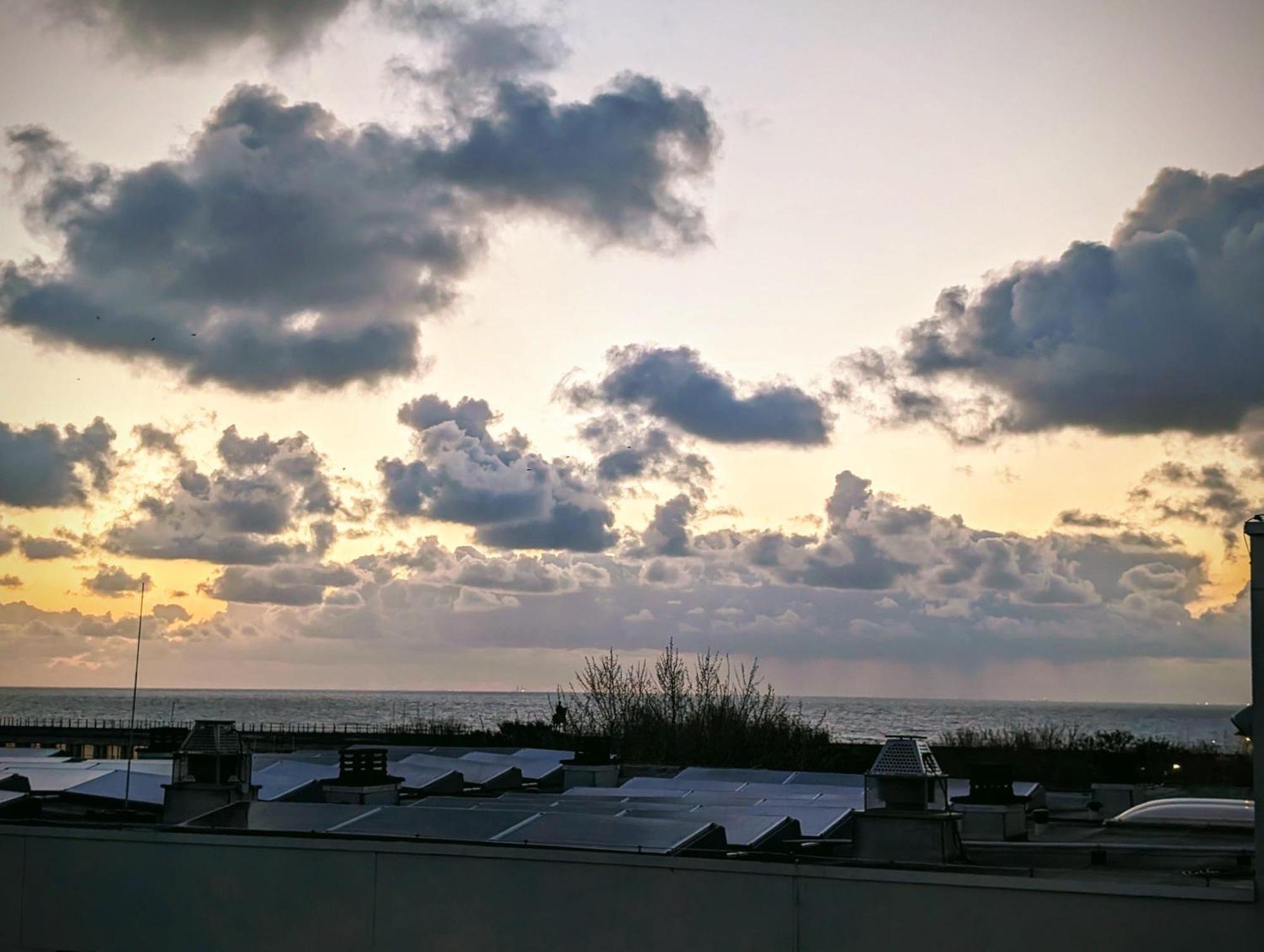 Huswell - Penthouse With Big Terrace And Sea View Ostend